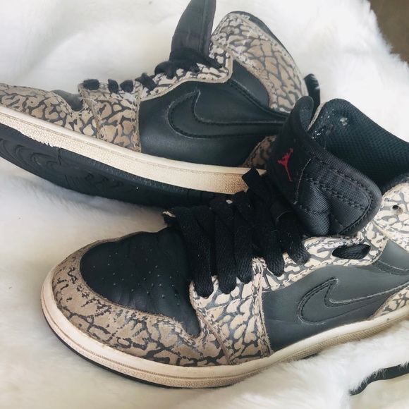 Jordan Retro 1 - Picture 3 of 4